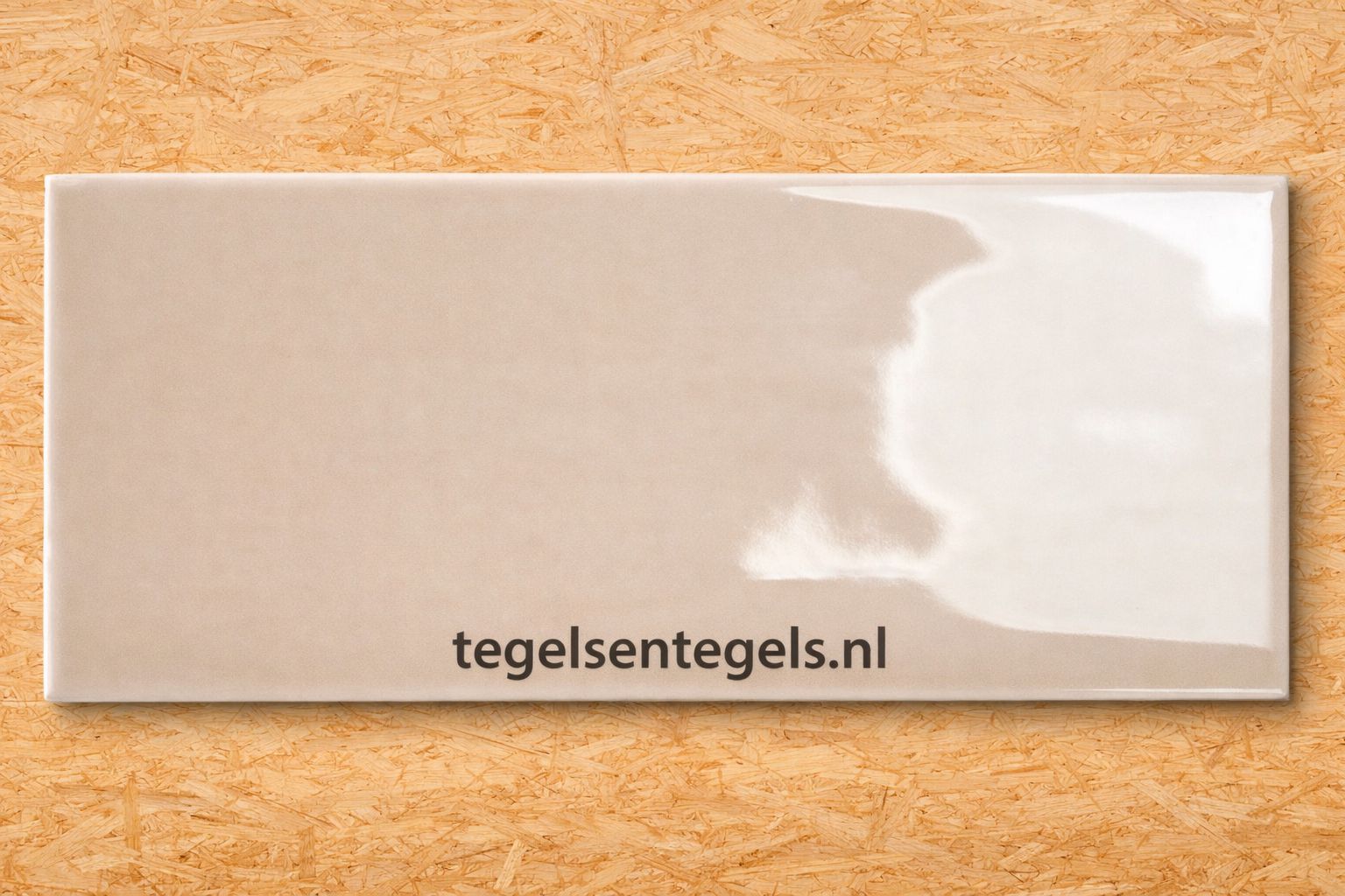 Wandtegels Ùnico Borca taupe, maat 5.2x16x0.5 cm.